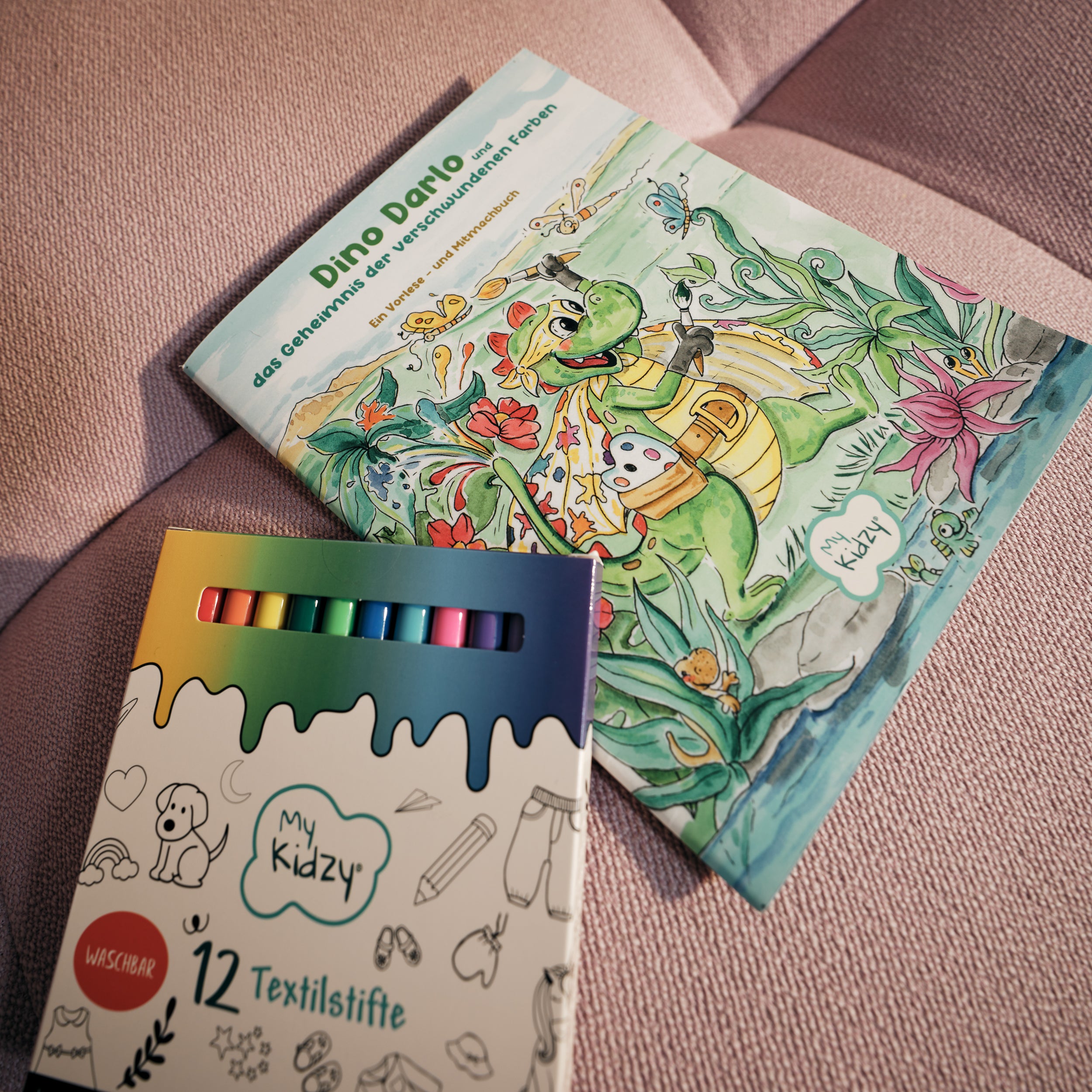 Vorlese- & Mitmachbuch – Dino Darlo | Ideal zum Pyjama | MyKidzy